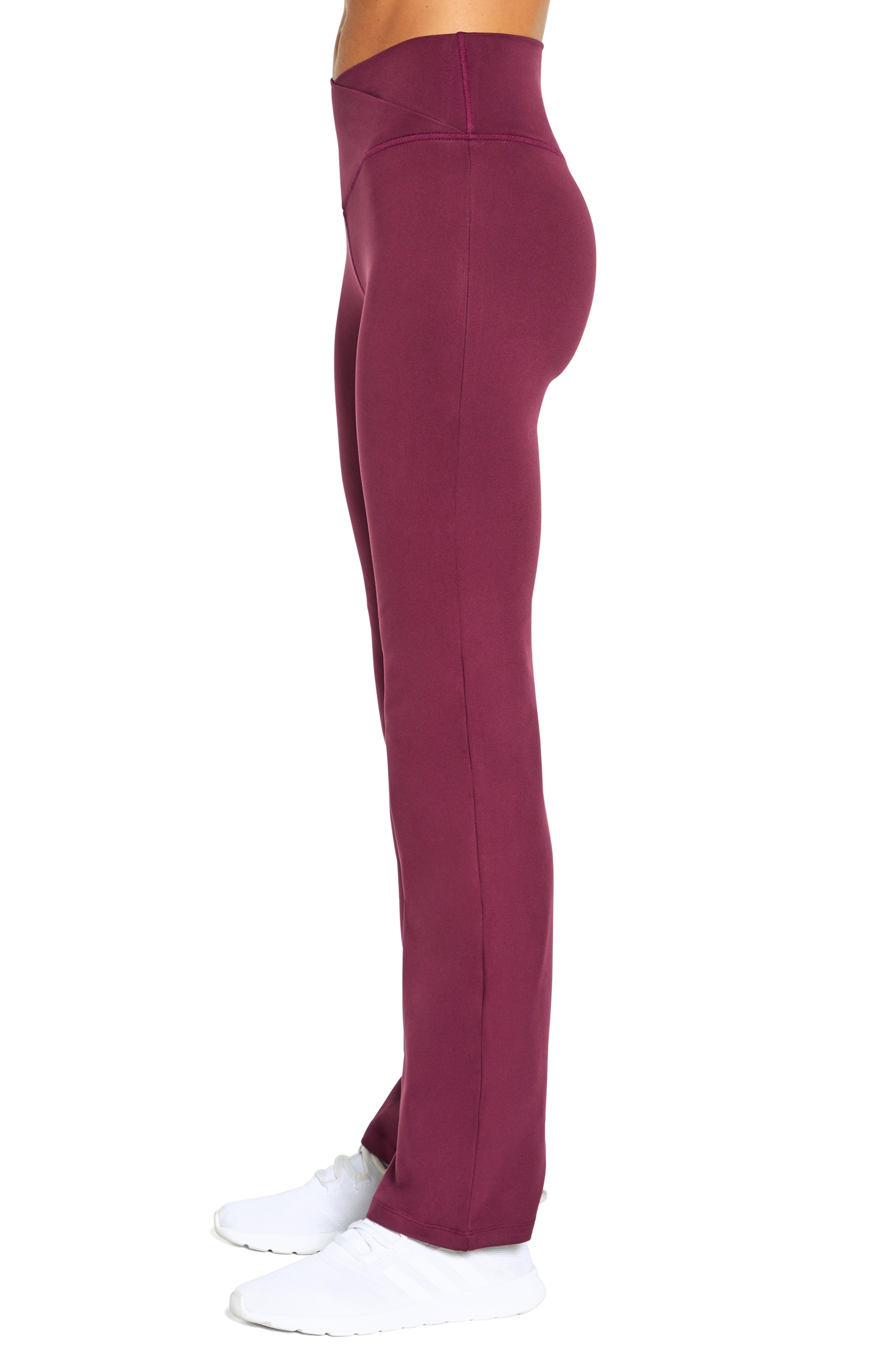 Cross Over Bootcut (Grape Wine)
