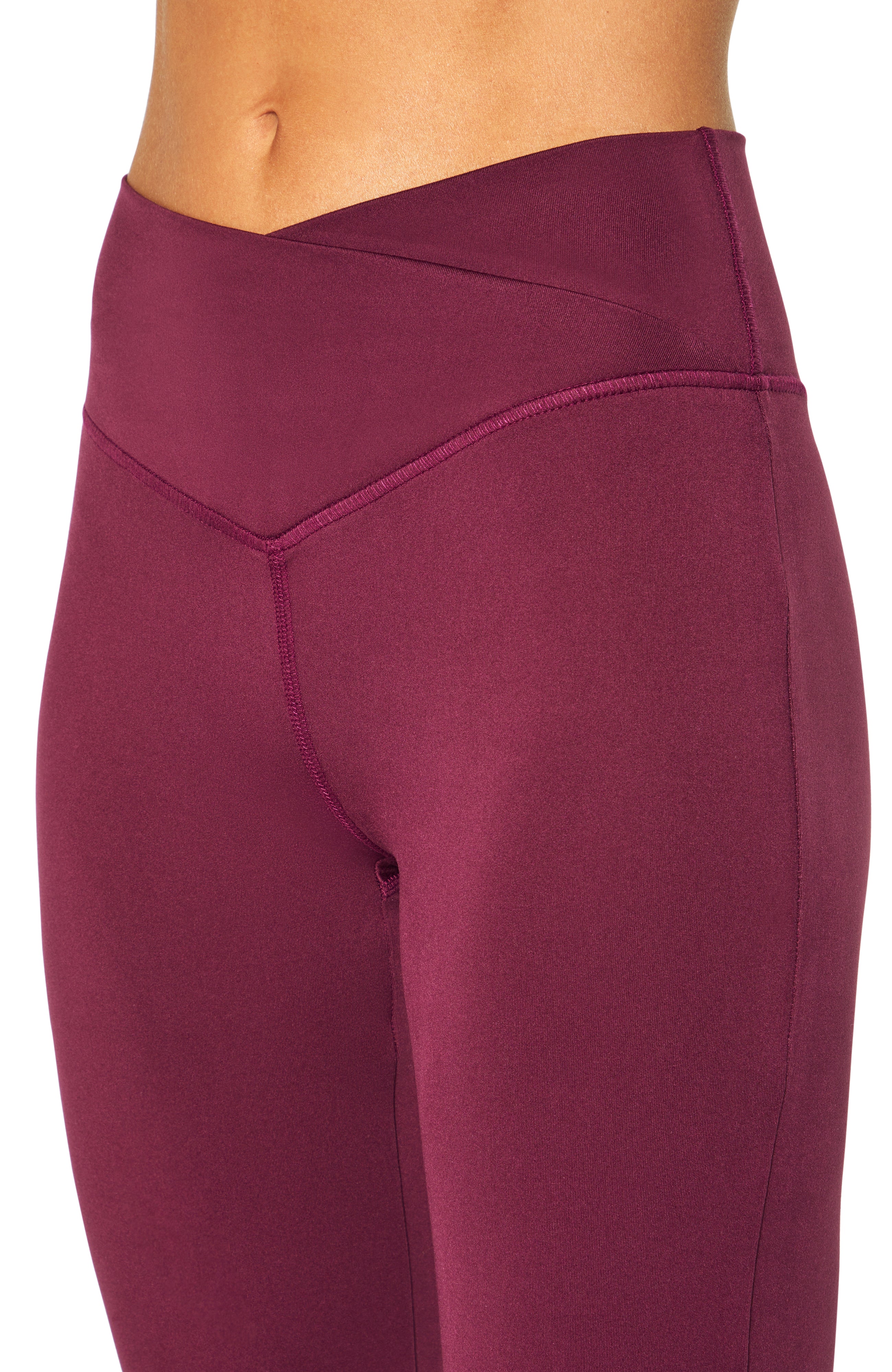Cross Over Bootcut (Grape Wine)