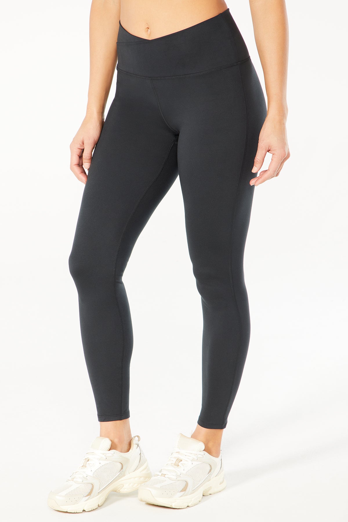Lotus Zen Legging (Black)