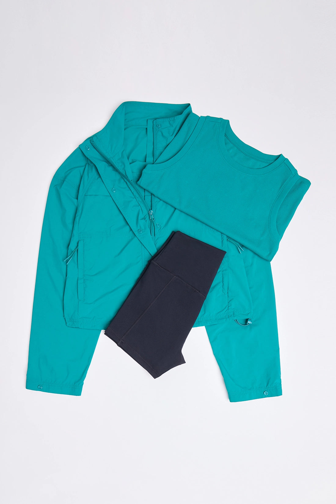 Emerald Horizon - 3 Items