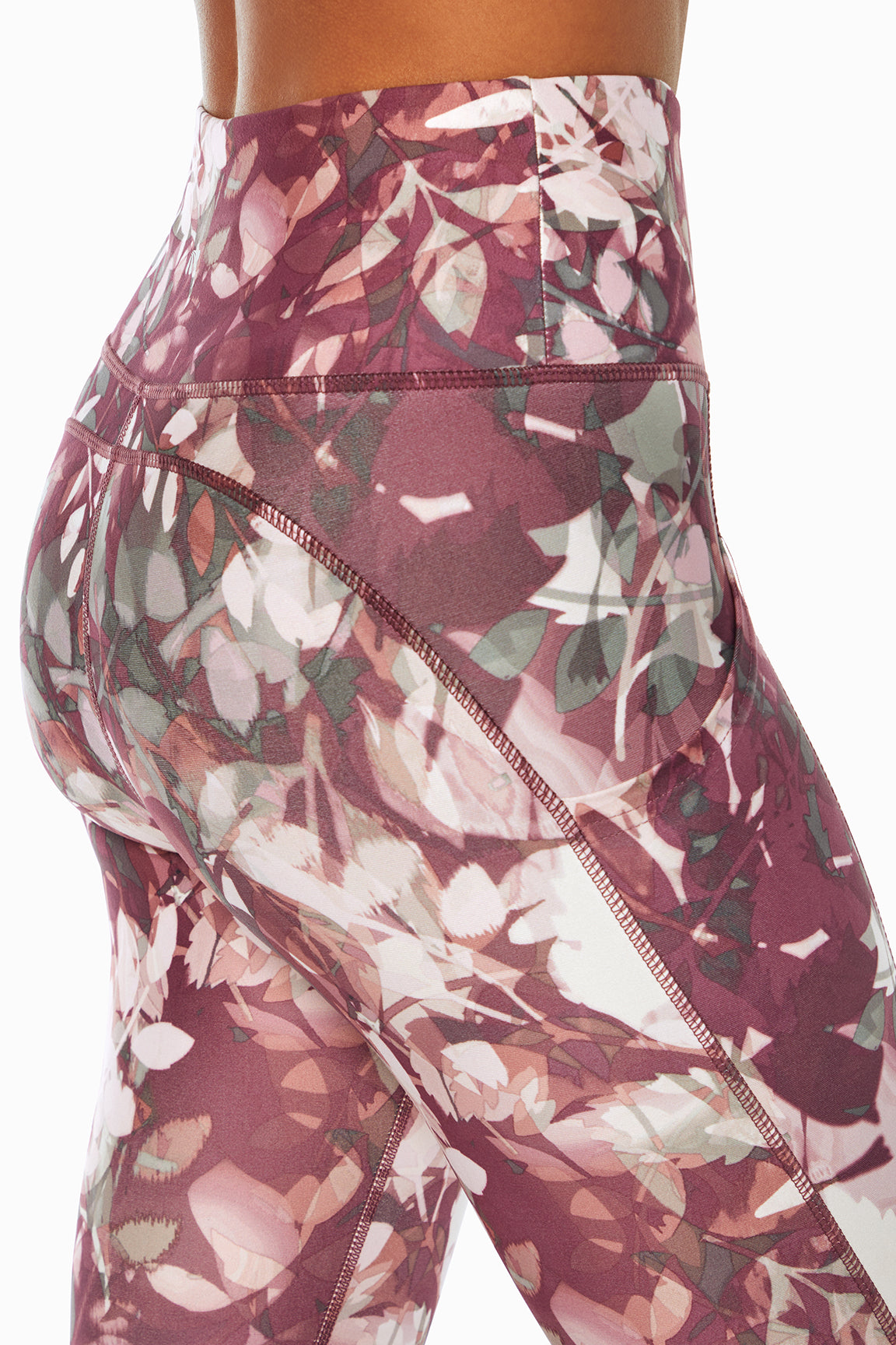 Karis Legging (Tulipwood Layered Foliage)