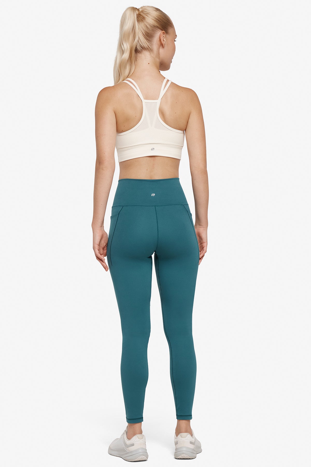 Live Lodge Love - 3 Items