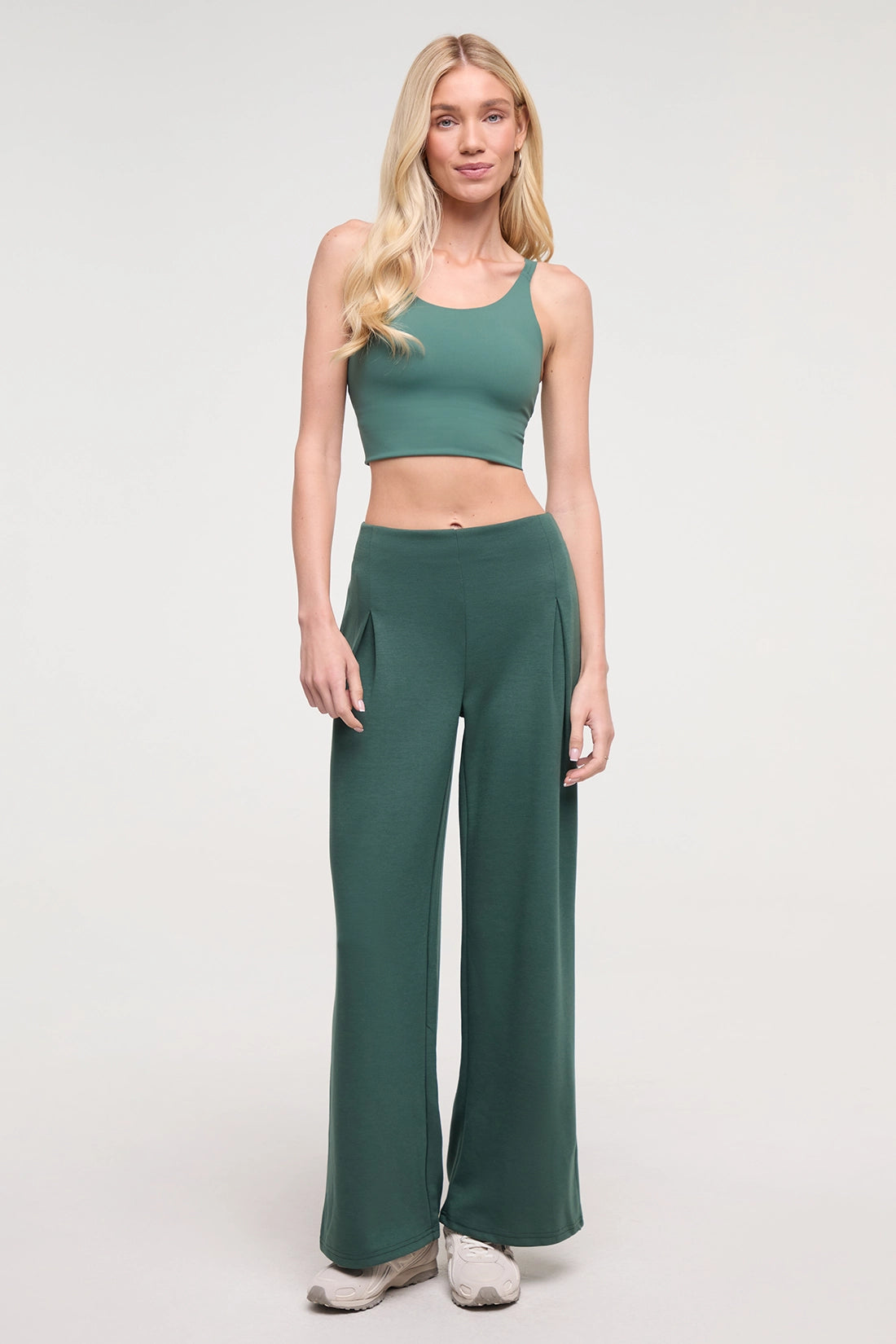 Green Ivy - 3 Items