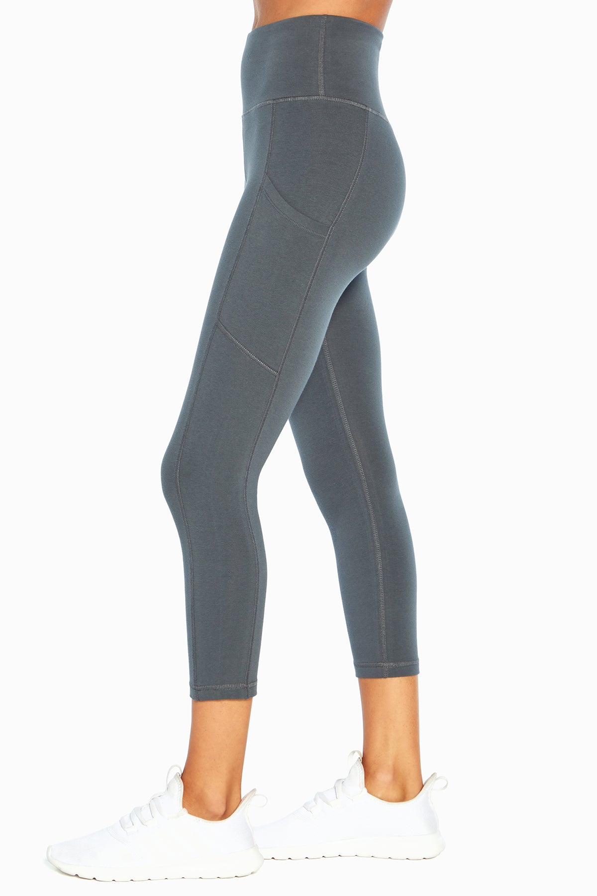 Bailee High Rise Pocket Capri (Turbulence)