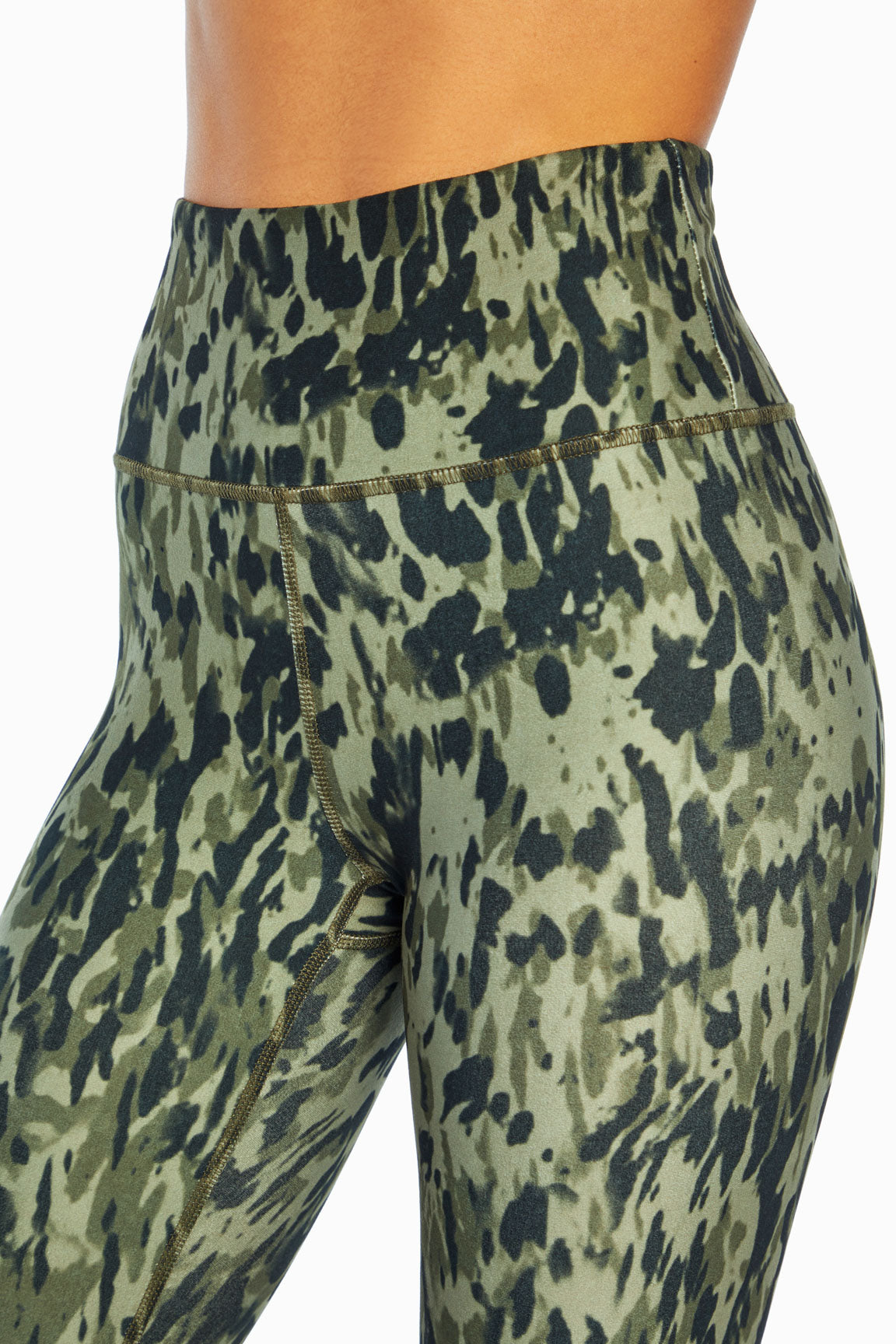 Nilly Legging (Duck Feathered Cow Ivy Green)