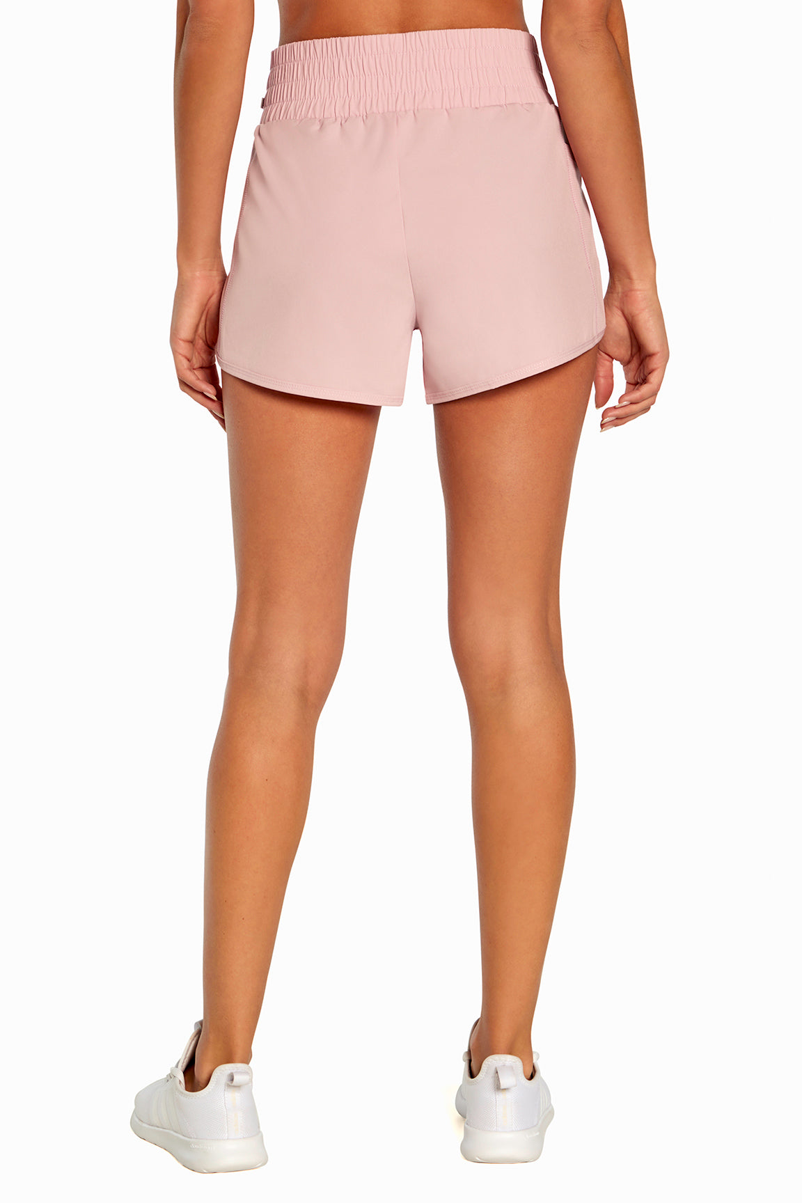 shorts_back_view