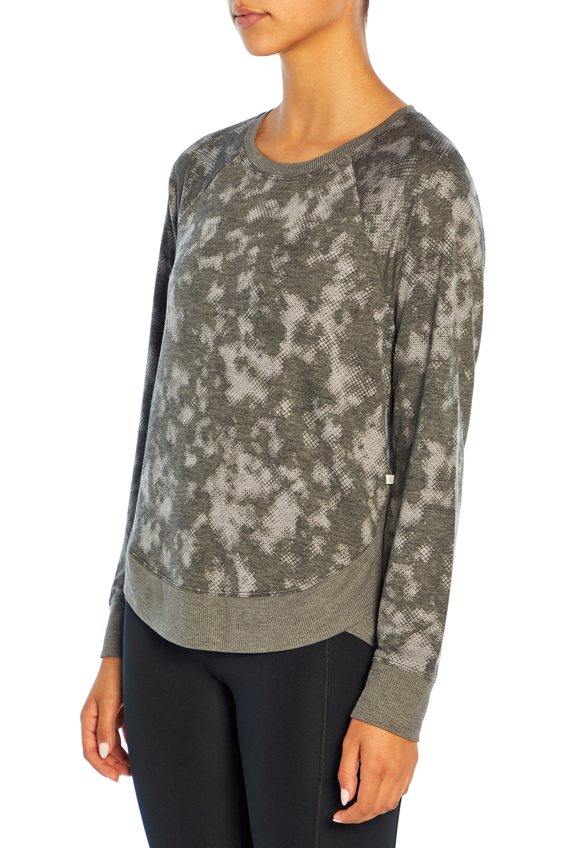 Maison Pullover (Black Circle Half Tone Camo)