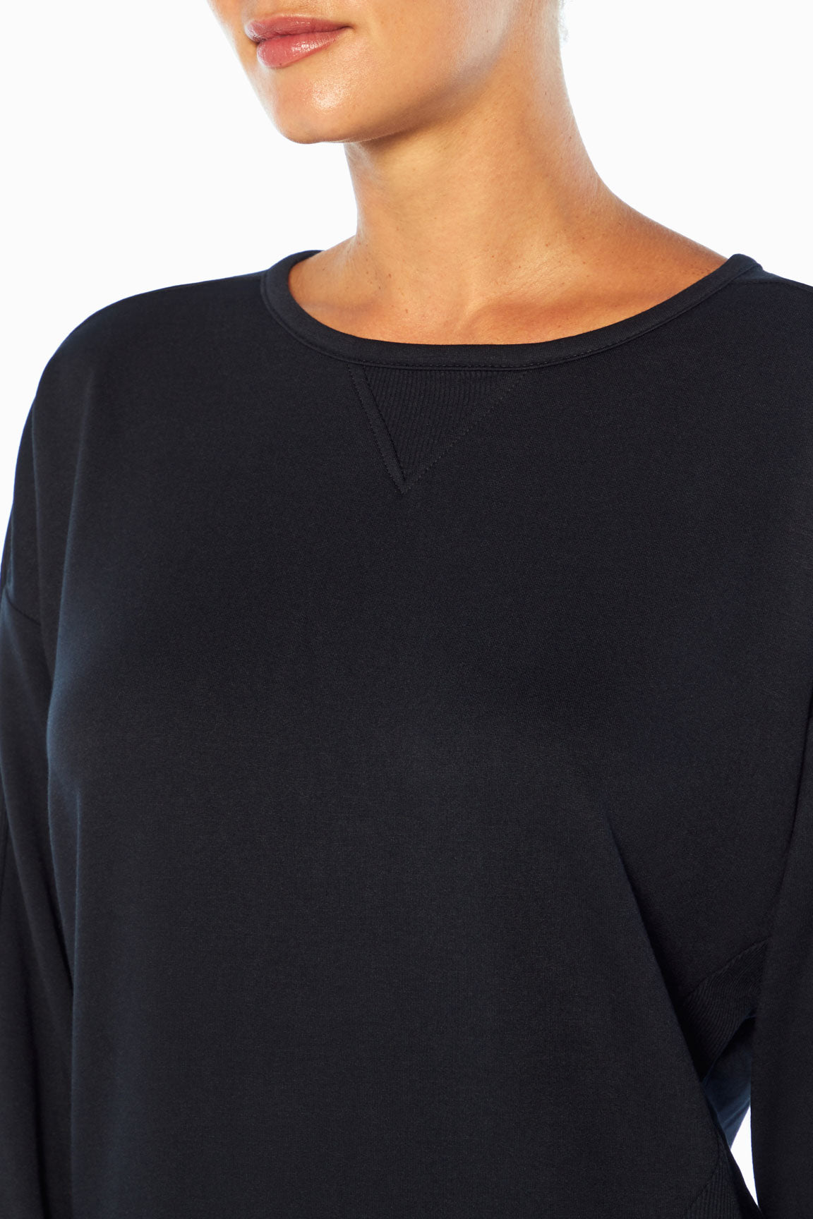 Kendra Fleece Pullover (Black)