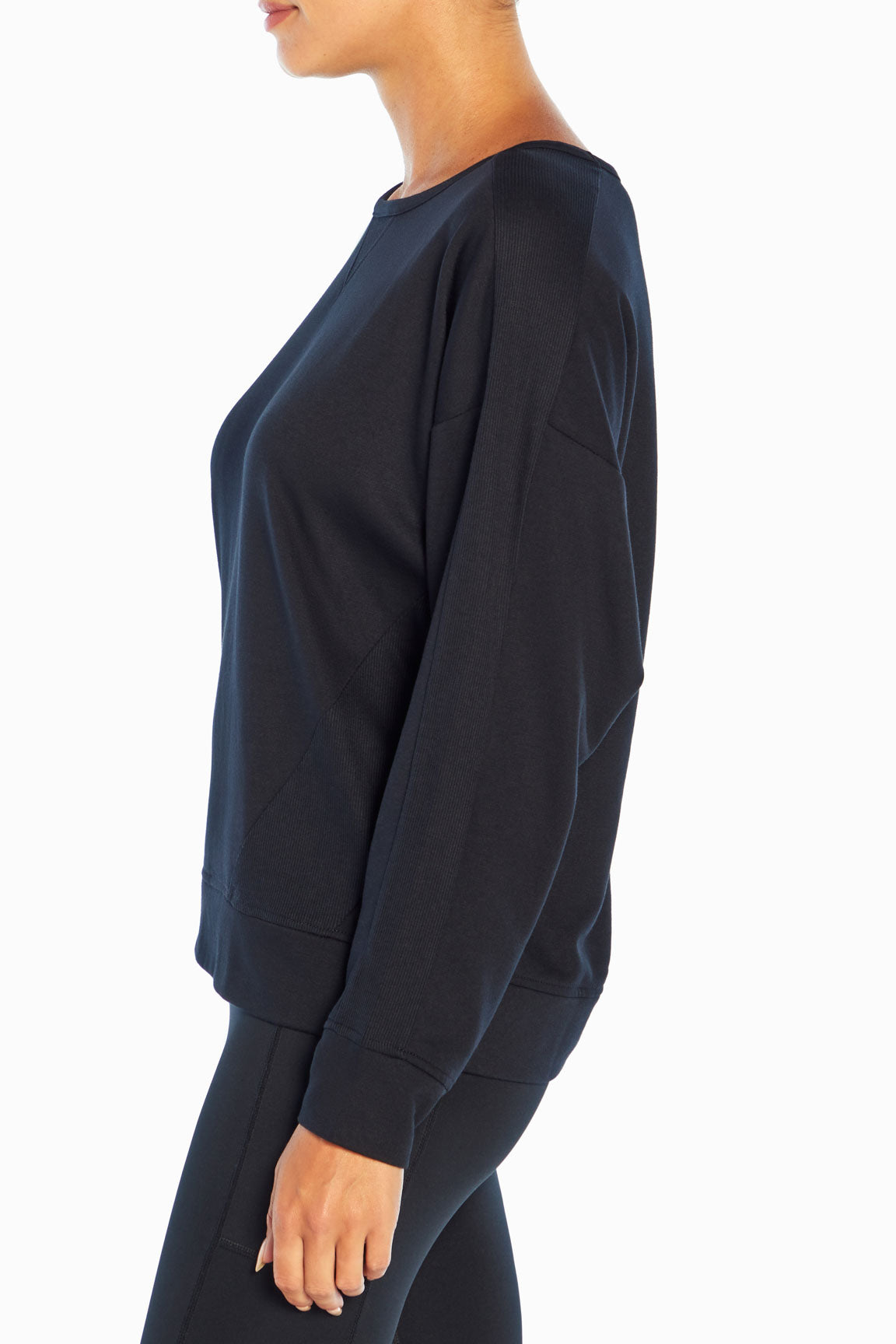 Kendra Fleece Pullover (Black)