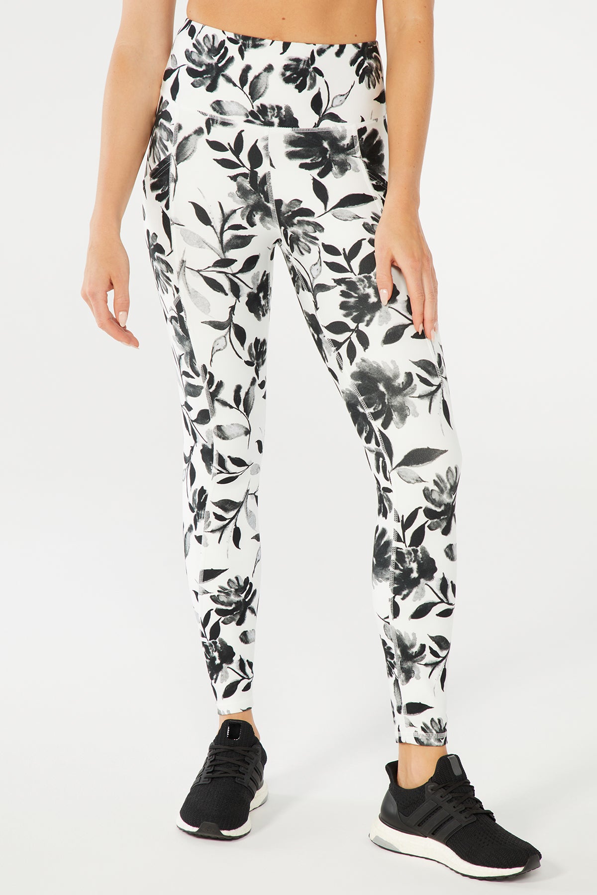 Karis Legging (White Ink Blot Floral)