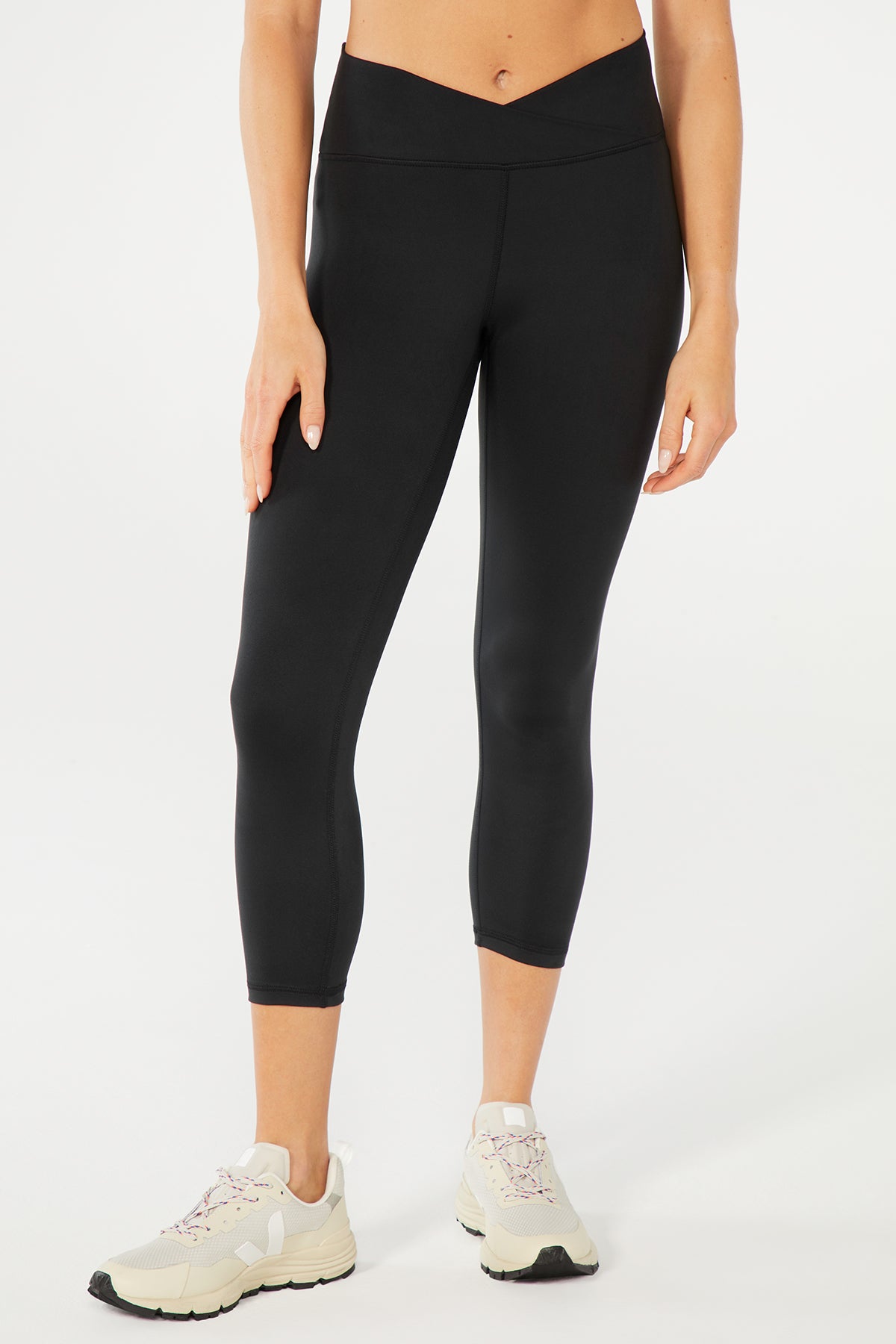 Easy Crossover Capri (Black)