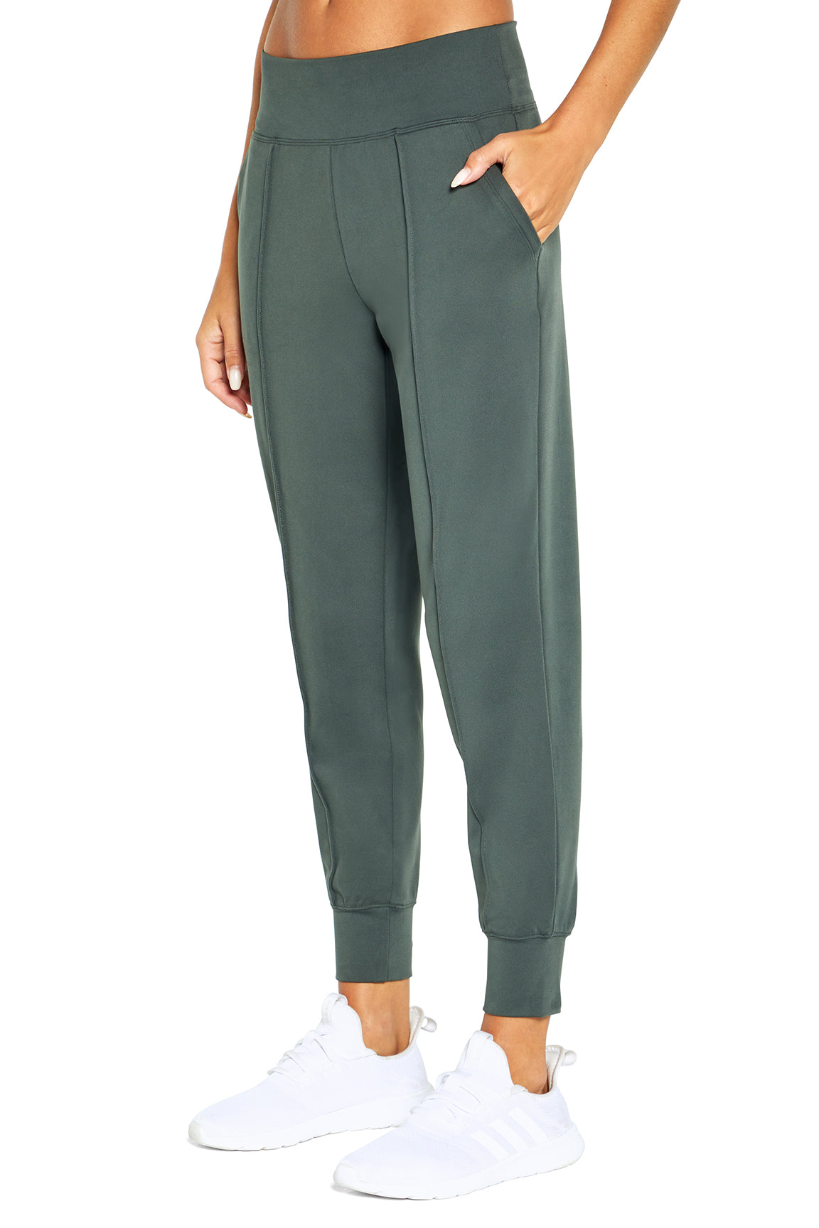 Jogger chic deals