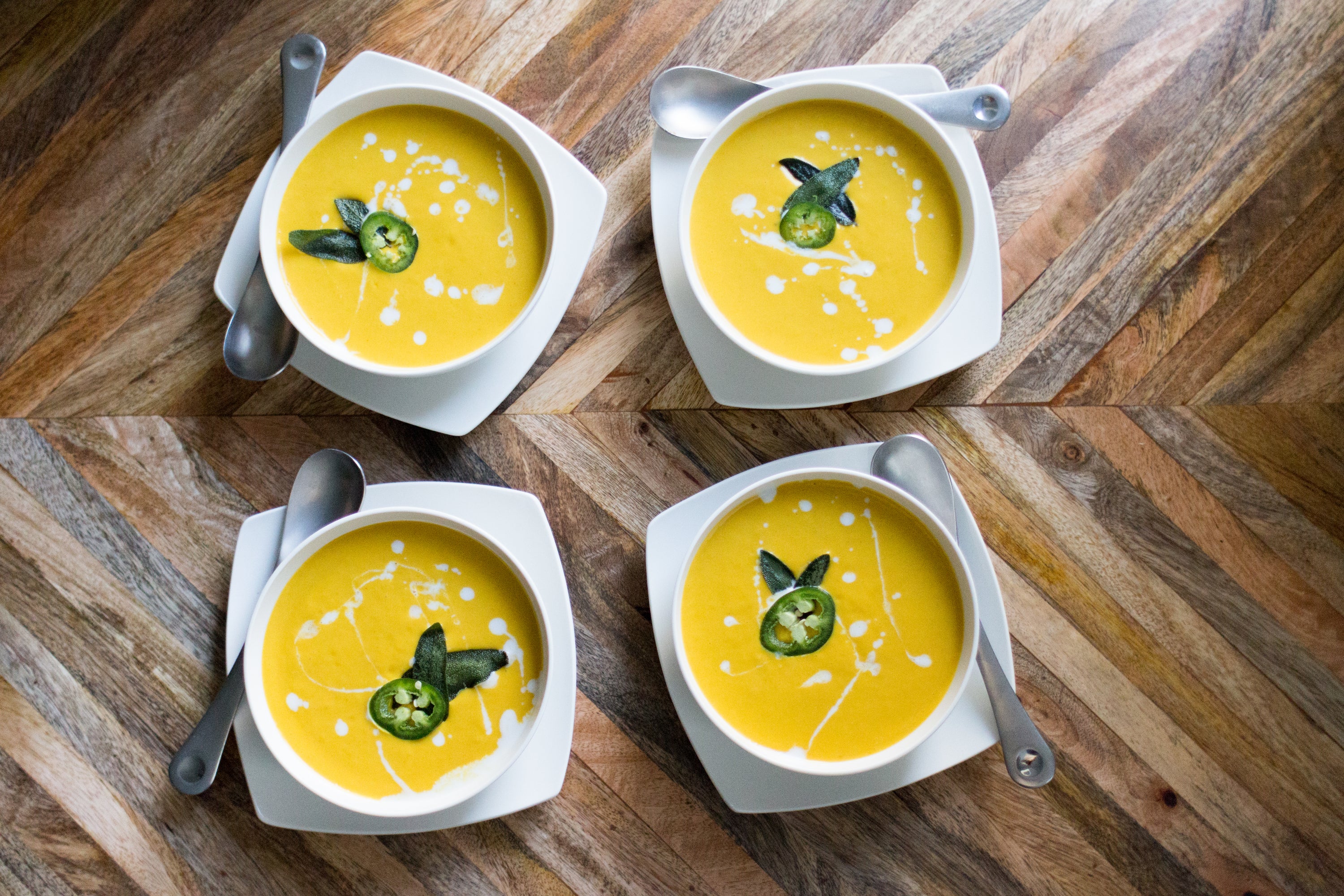 Spicy Butternut Squash Soup 🍲