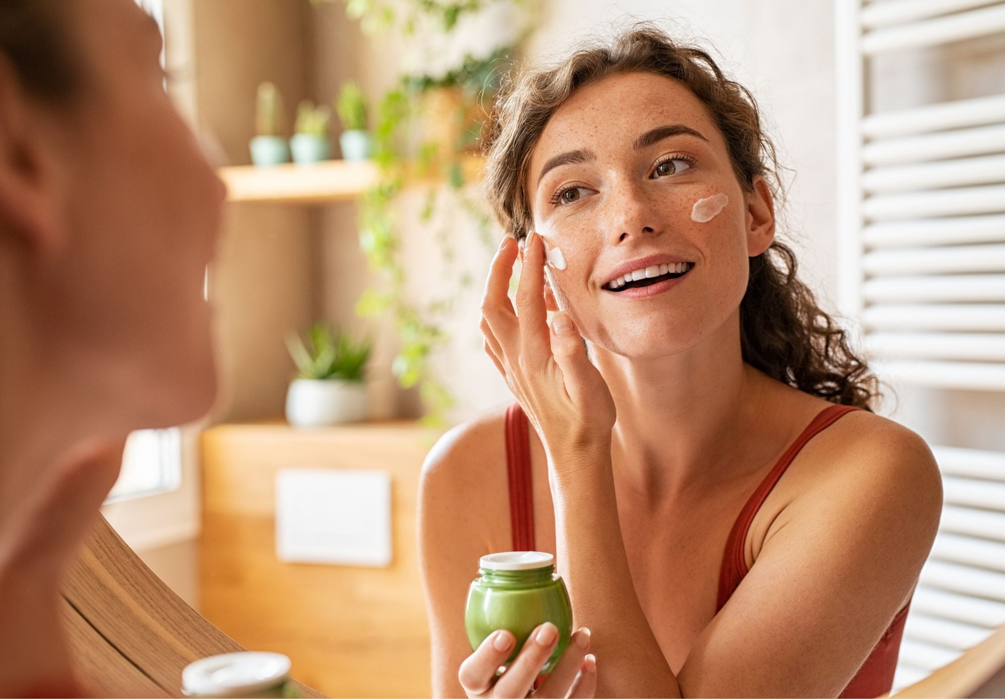 Fresh-Faced Beauty: Daily Skincare Rituals for a Youthful Look