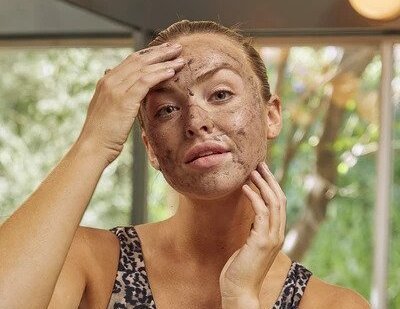 The Skin You're In | DIY Face Mask