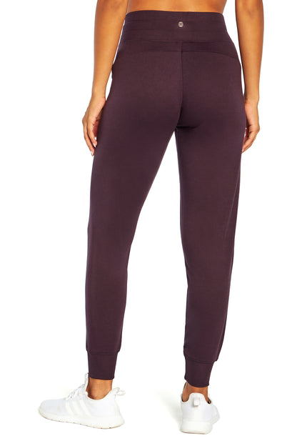 jogger_back_view