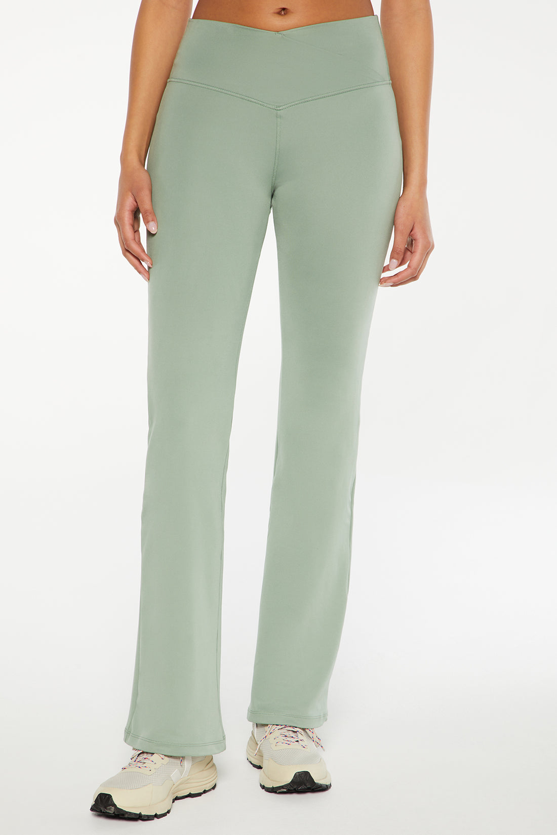 Cross Over Bootcut (Iceberg Green)