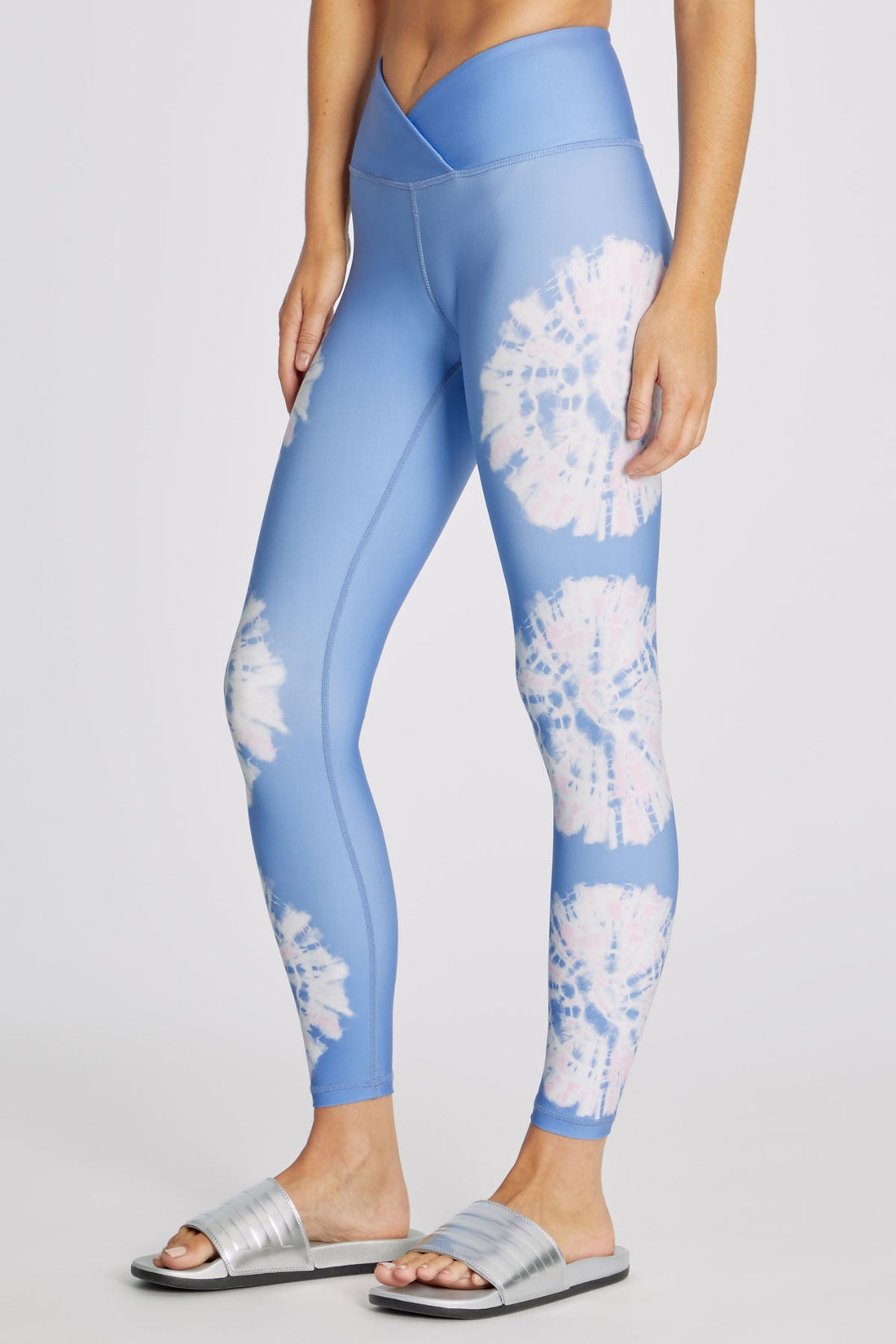 High Waisted Maci 7/8&quot; Legging (Wedgewood)