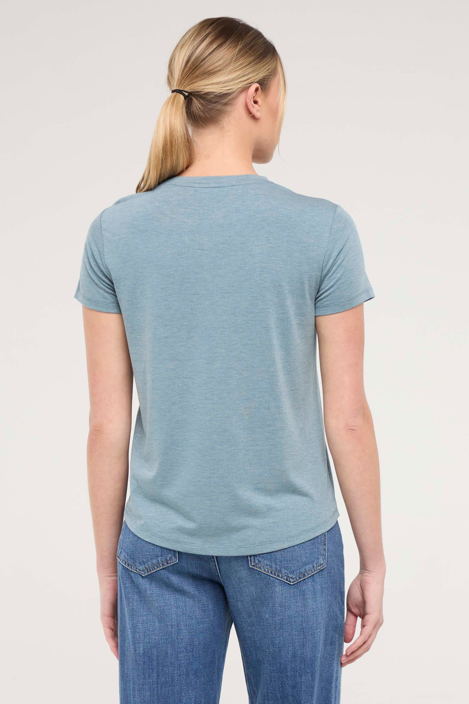 Monica Tee (H. Tidal Abstract Valley)