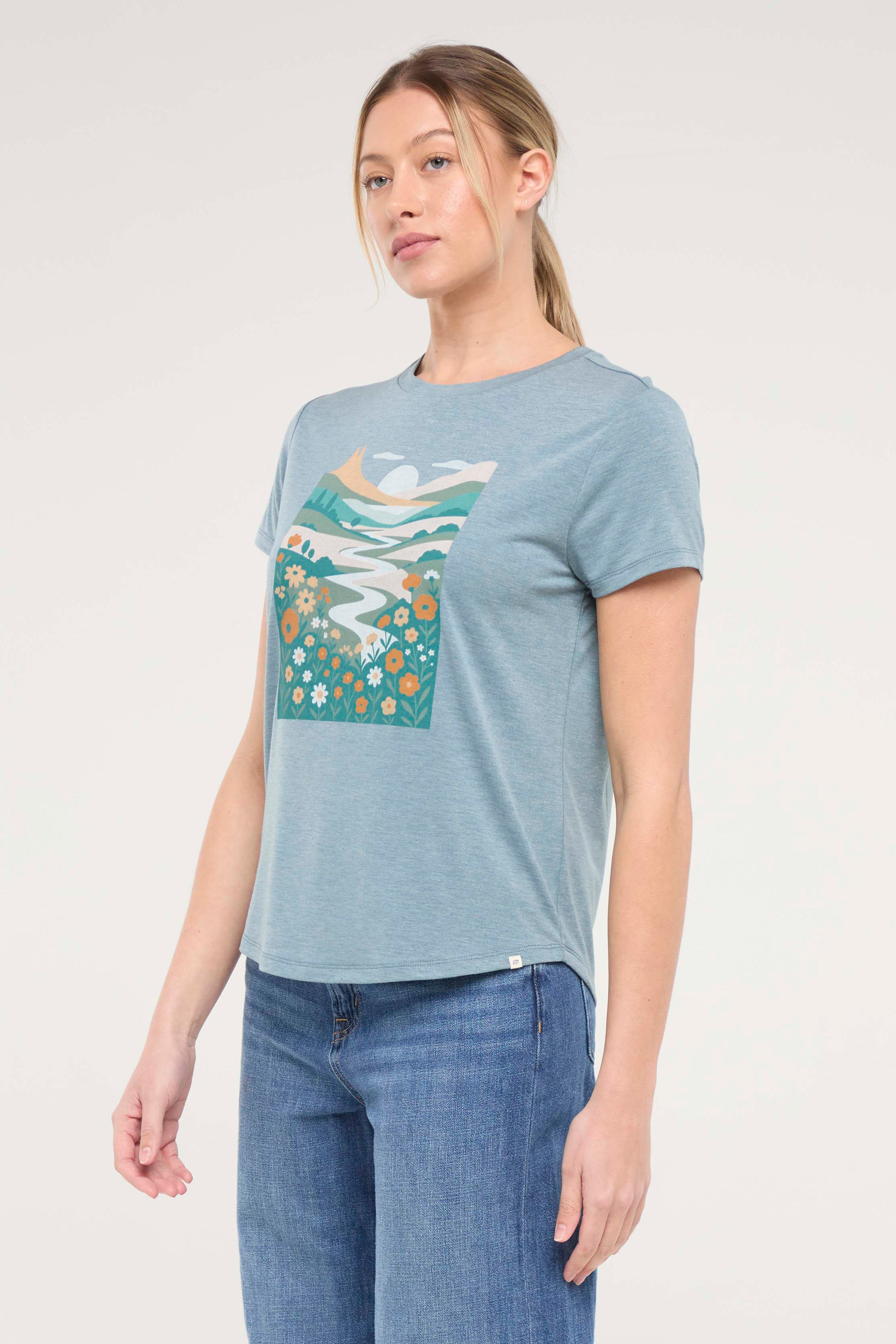 Monica Tee (H. Tidal Abstract Valley)