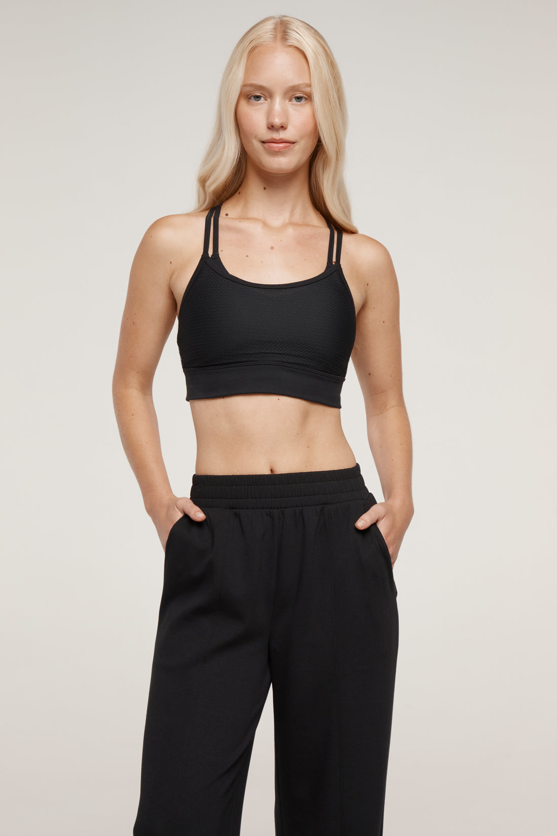 Maven Sport Bra (Black)