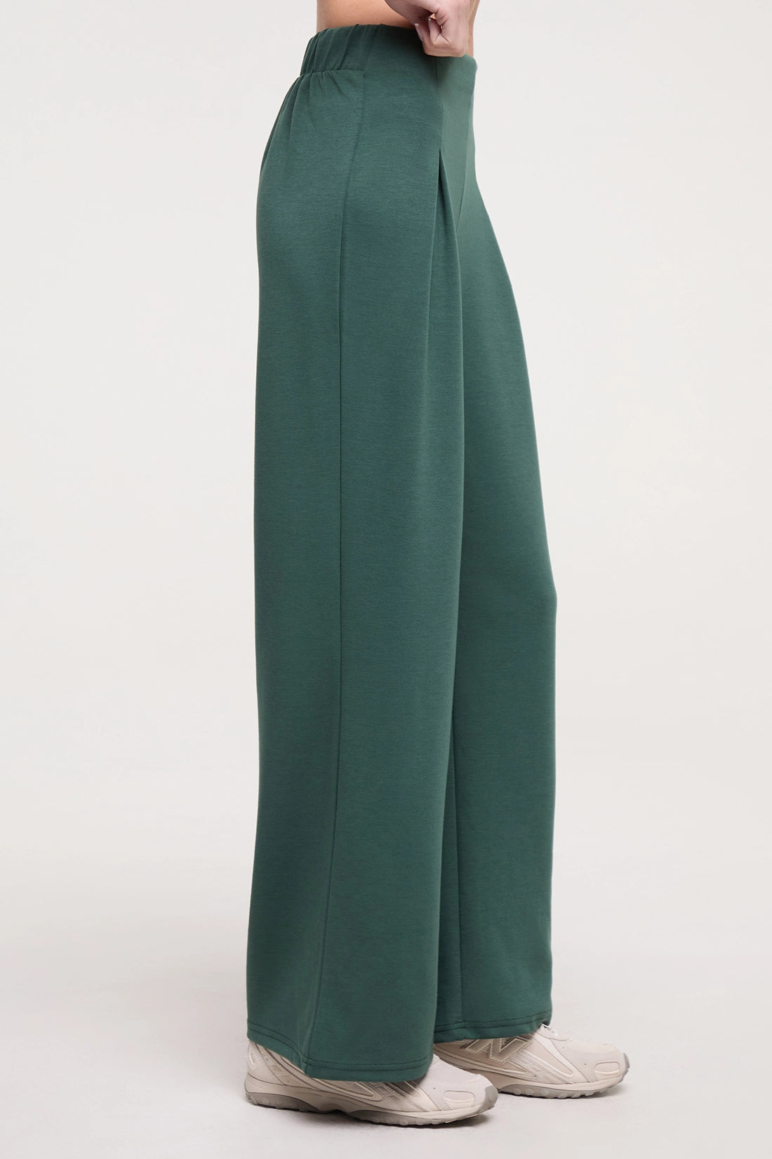 Green Ivy - 3 Items