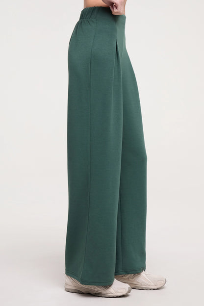 Green Ivy - 3 Items