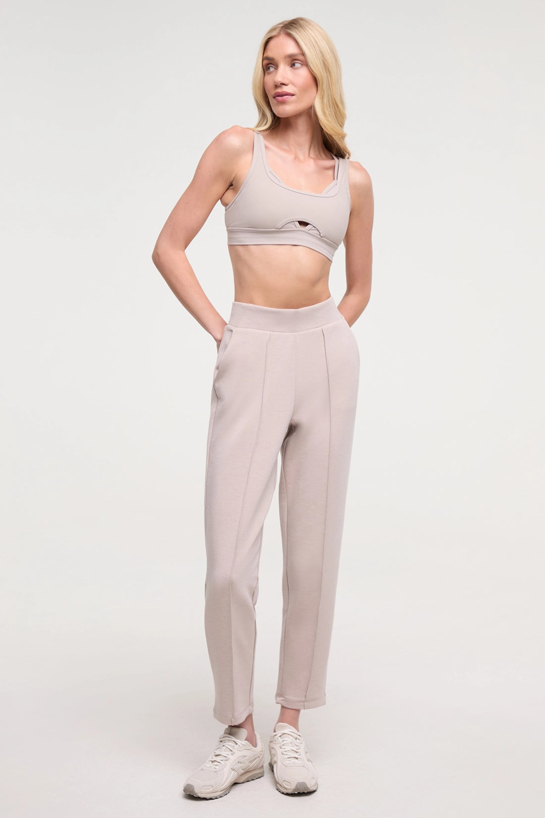 Taupe Tempo - 3 Items