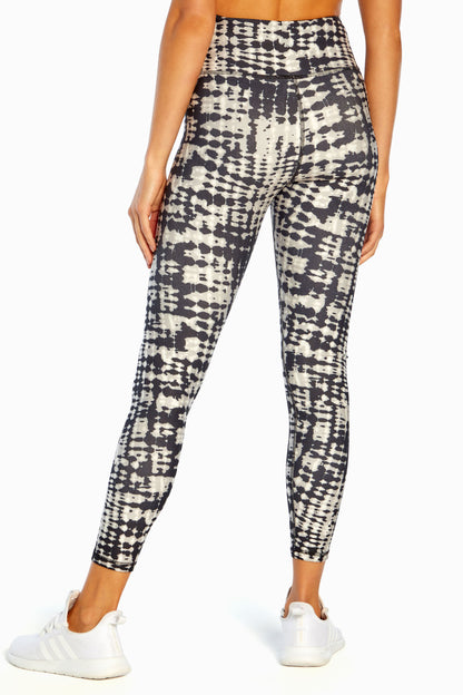 Nilly Legging (Alligator Tie Dye Black/Grey)