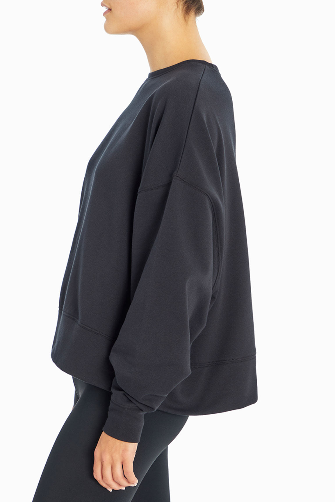 Alondra Fleece Pullover (Black)
