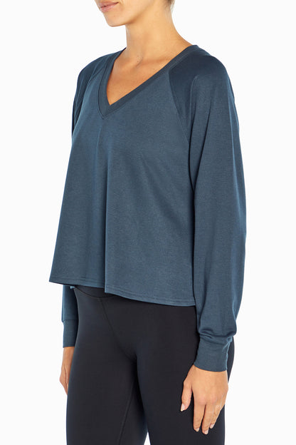 Desi Pullover (Midnight Navy)