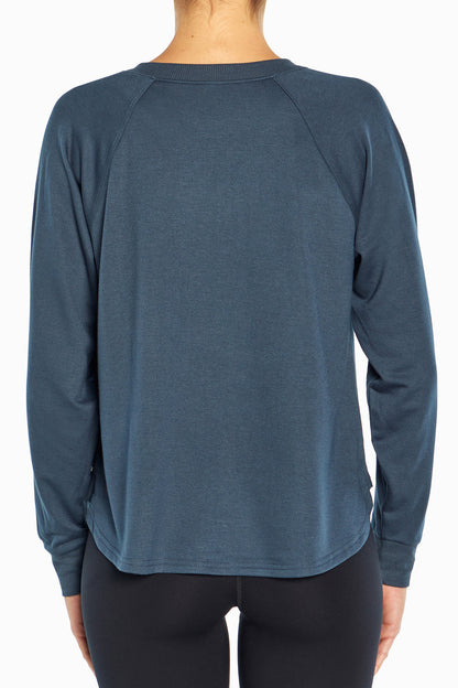 Desi Pullover (Midnight Navy)