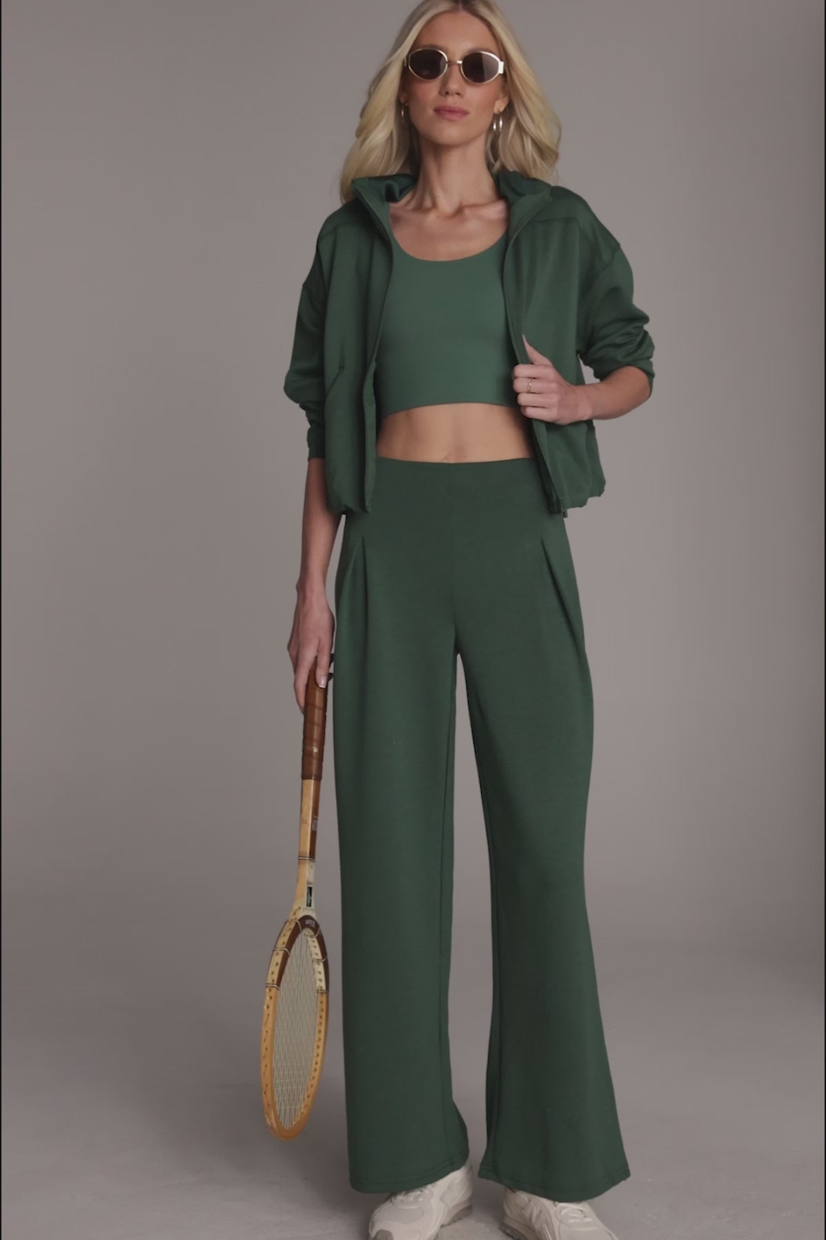 Green Ivy - 3 Items