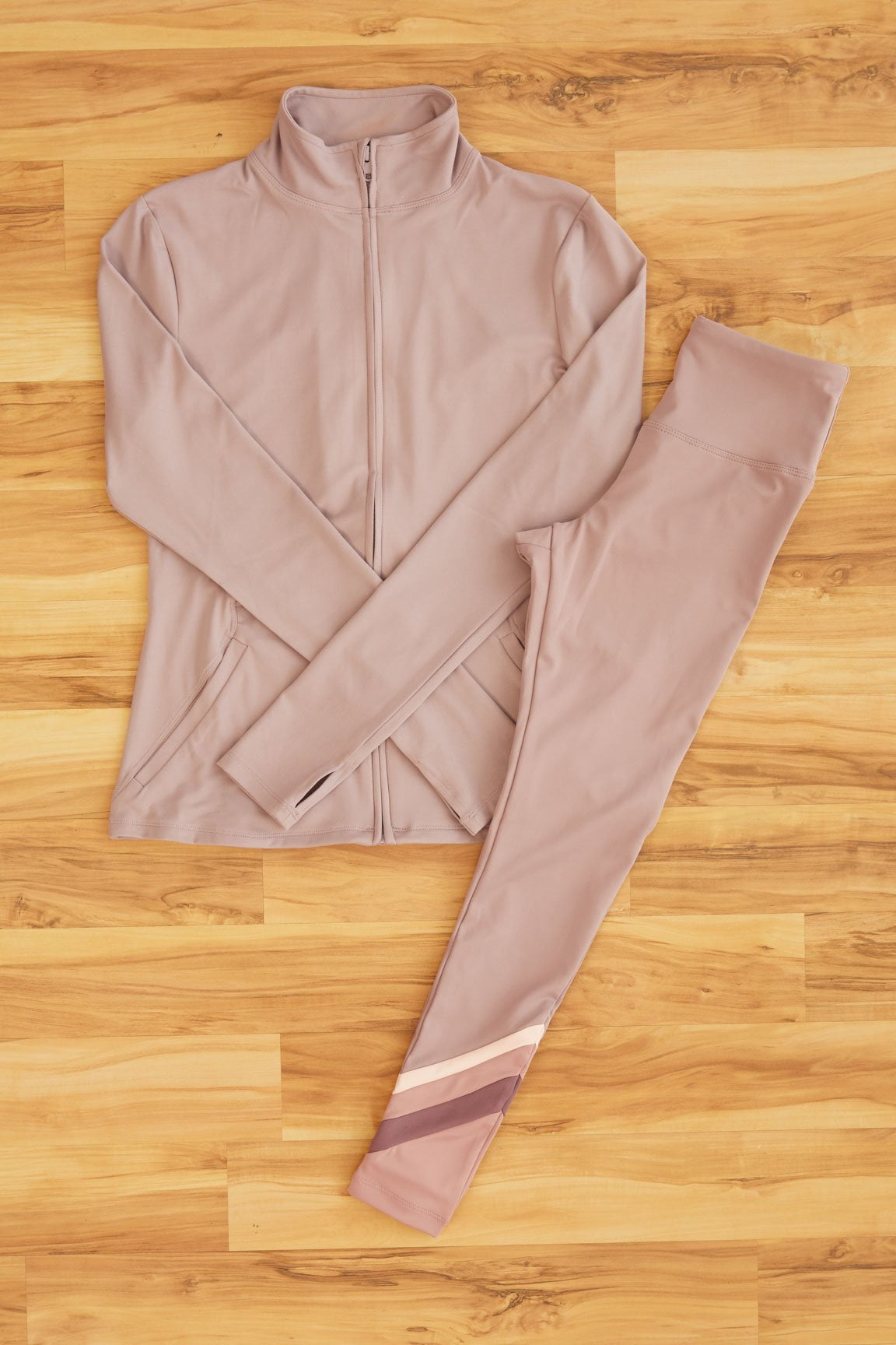 Mauve Muse - 2 Items