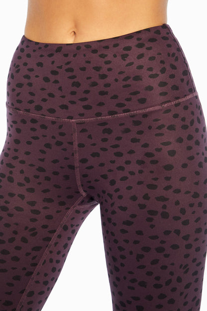 Contender Lux Legging (Wild Plum Animal Spots)