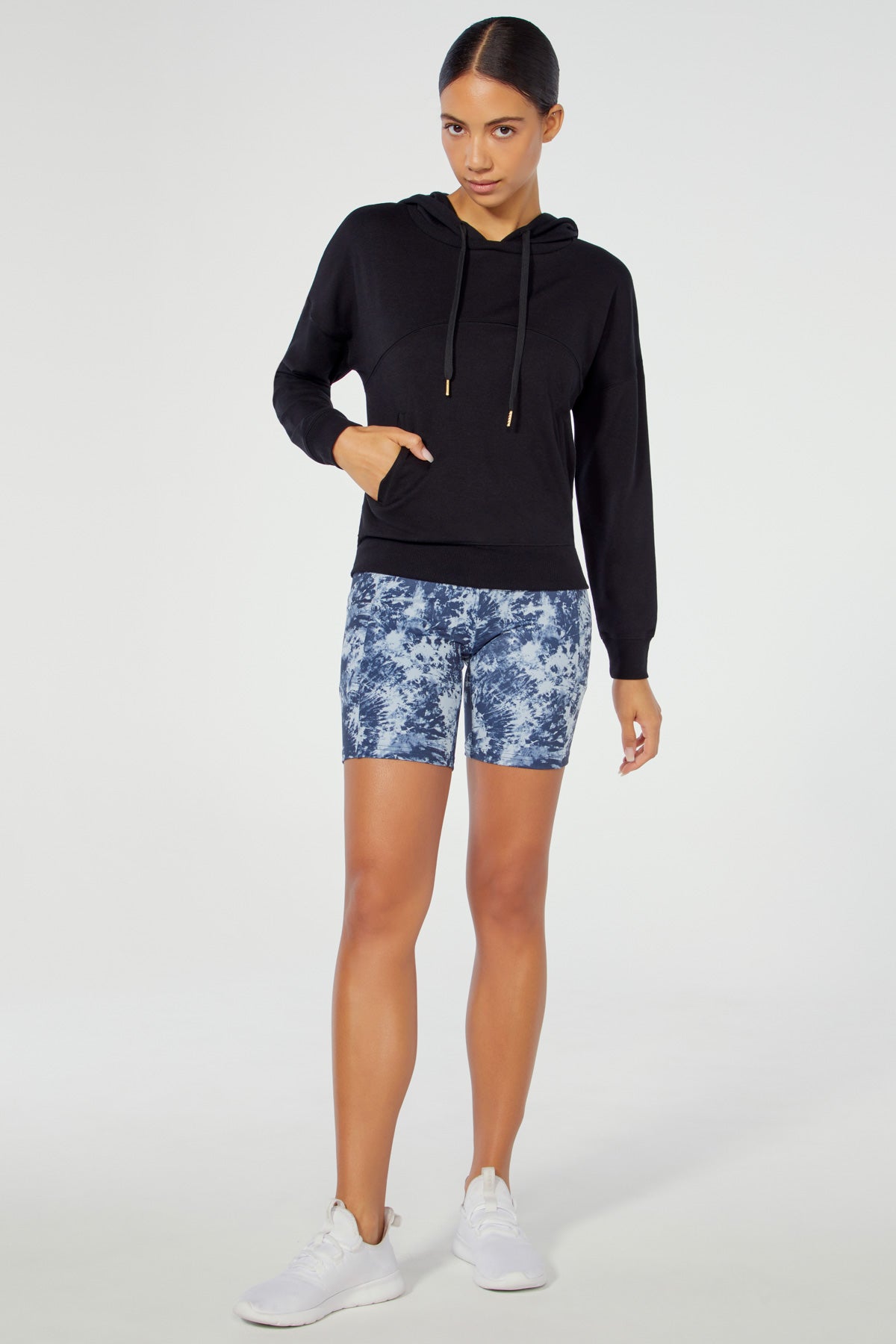 Midnight Surfer - 5 Items