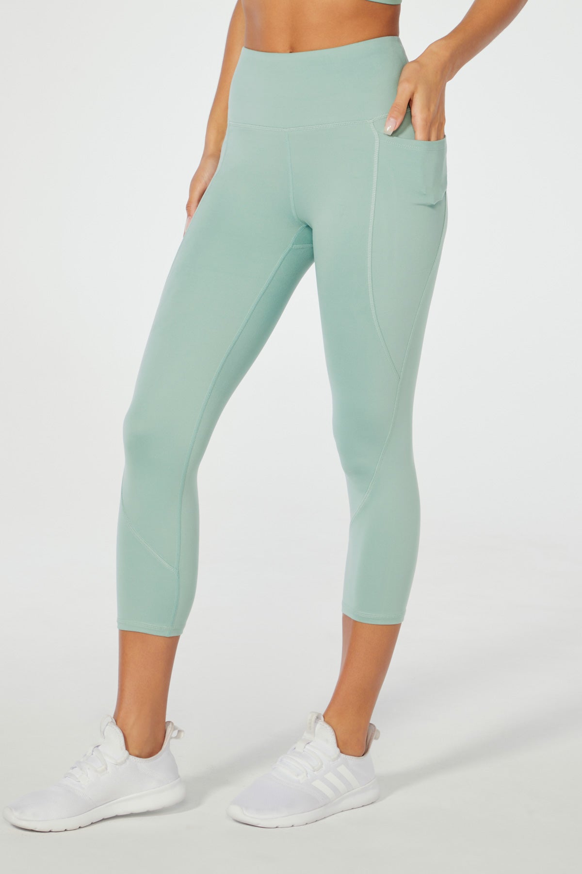 Synergy Capri (Granite Green)