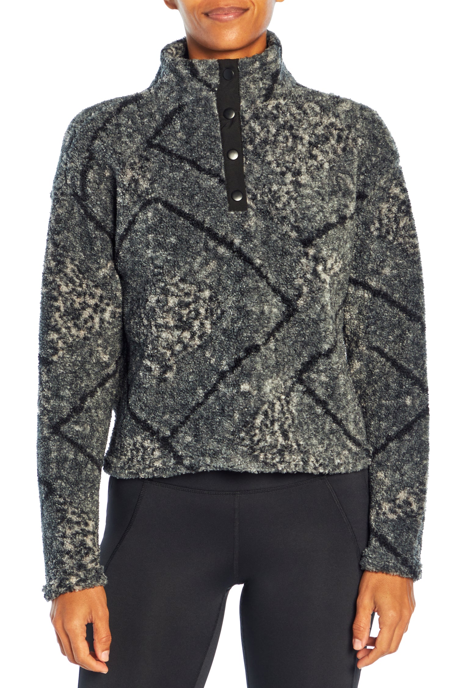 Tyra Pullover (Black Cheetah Bandana)