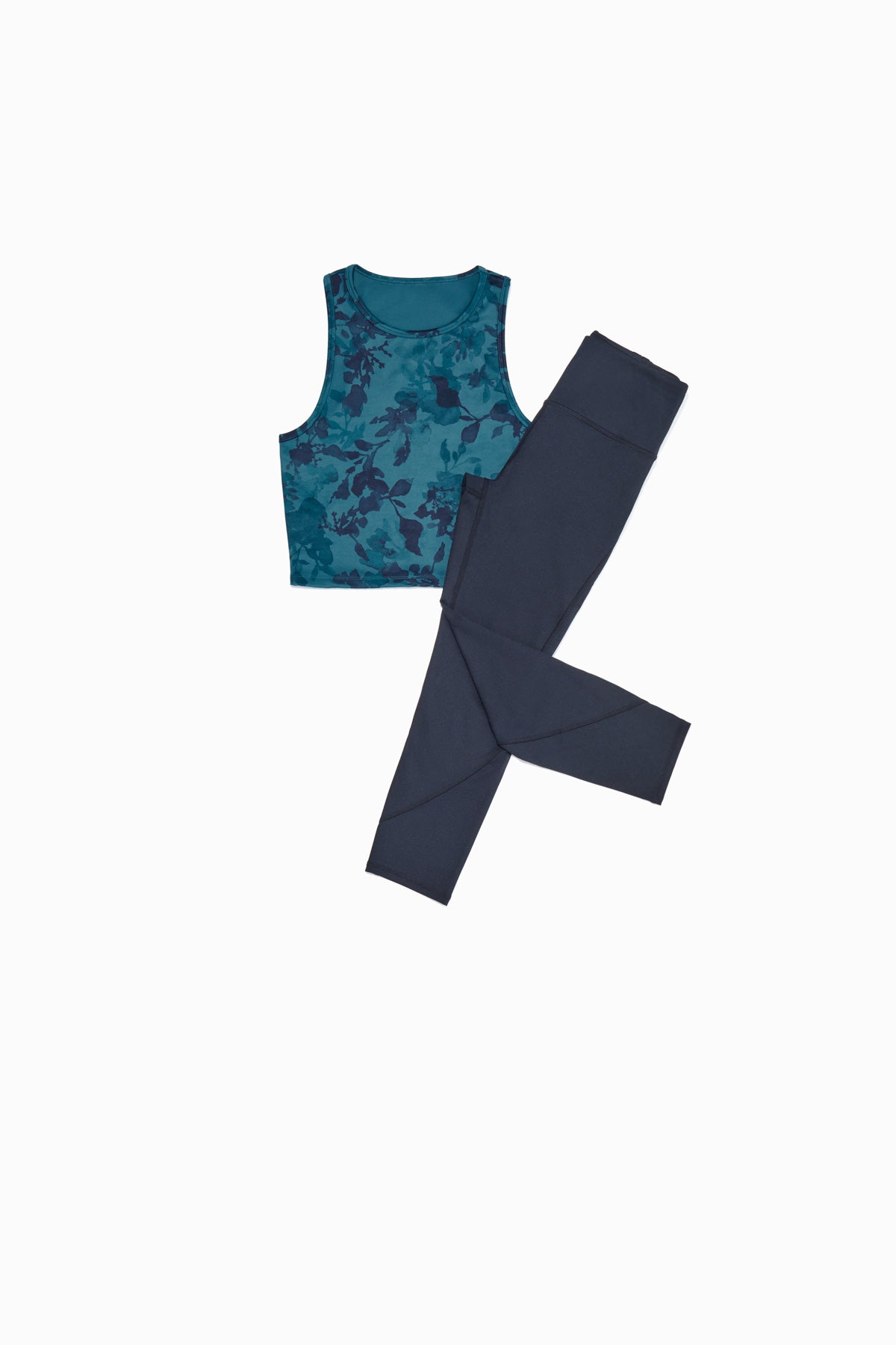 Reign Forest - 2 Items