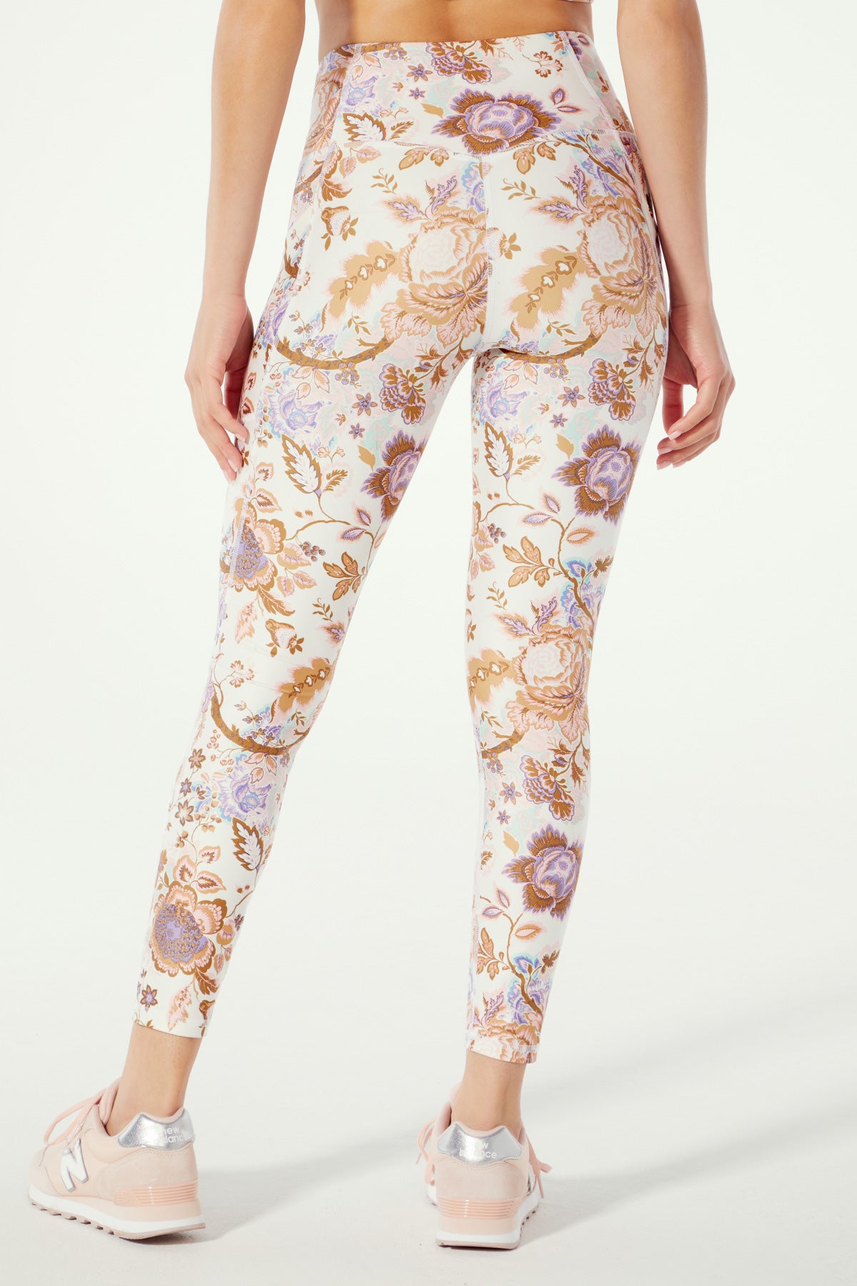 legging_back_view