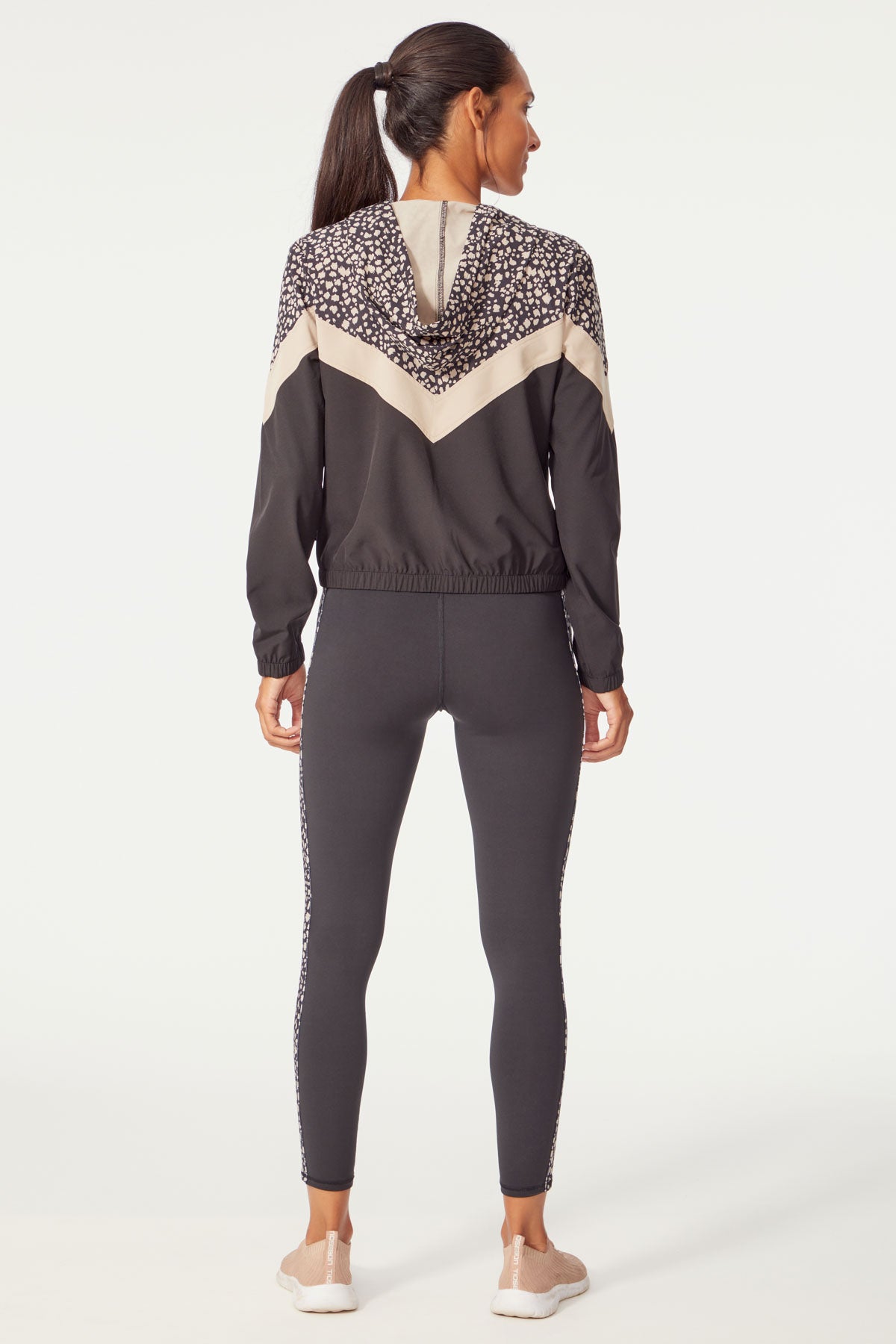 Urban Instinct - 3 Items
